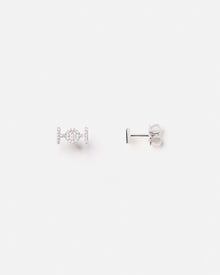 Challenge Studs in 18k White Gold with White Diamonds