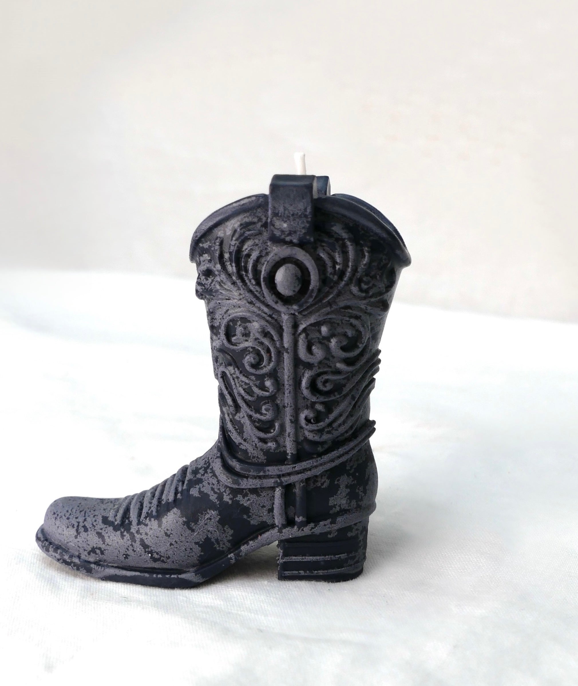 Cowboy Boot Candle in Midnight Frost