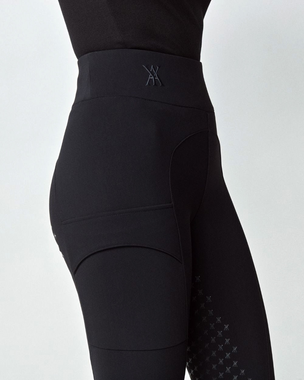 Compression Pull-On Riding Breeches in Black