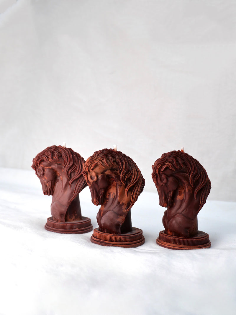 Horse Candle in Heritage Brown