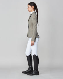 Performance Show Jacket in Sage