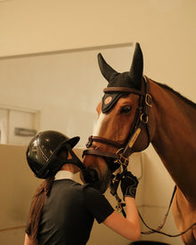 Performance Ear Bonnet in Black